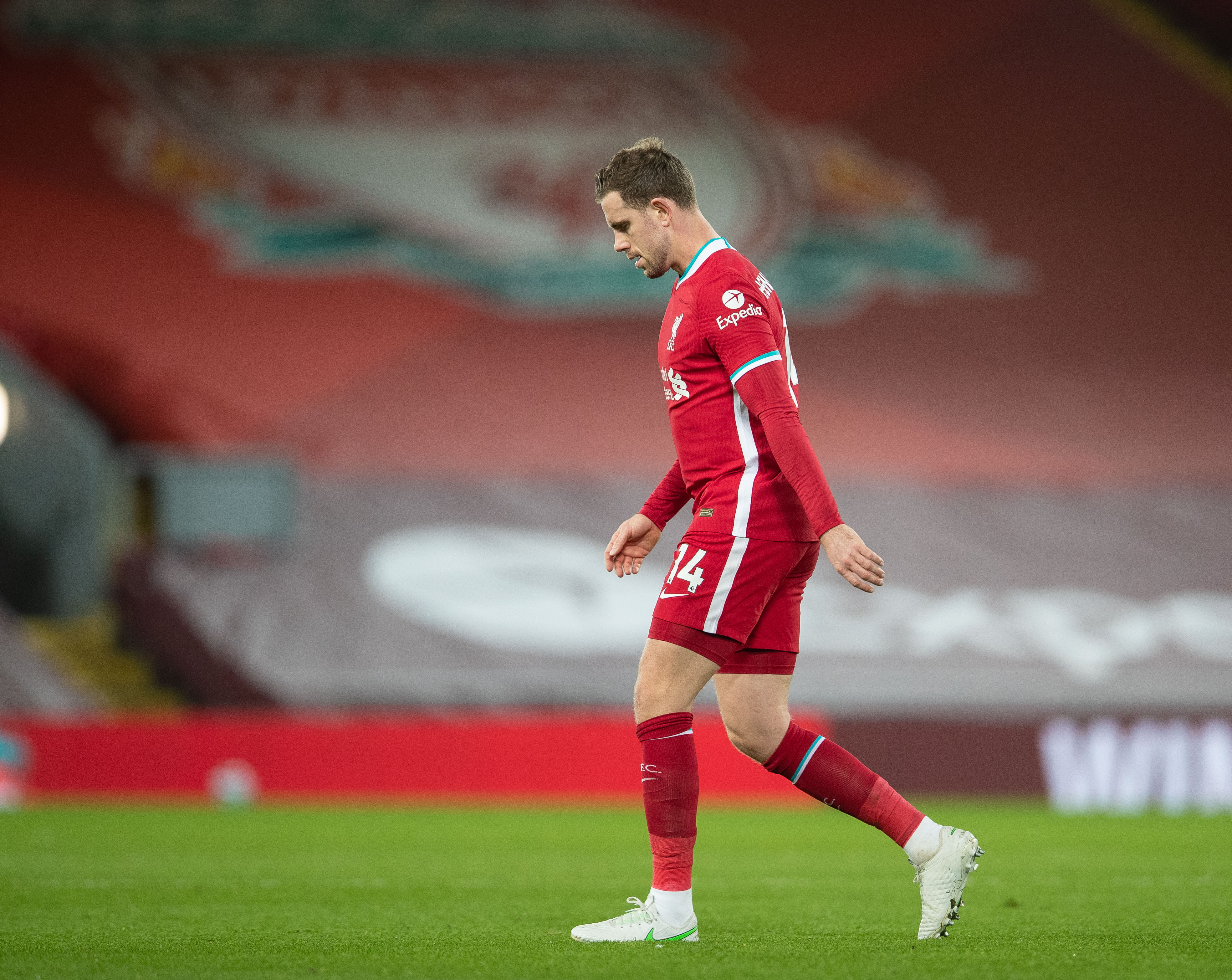 莱万传记作者爆料：克里斯滕森曾拒绝在对国米的比赛中登场（莱万传作者称克里斯滕森曾拒绝出战对阵国米的比赛）