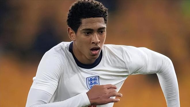 跟队：拉师傅仍因个人事务缺席训练，出战毕包可能性未被排除（队记：拉师傅因私事继续缺席训练，出战毕包并非无望）