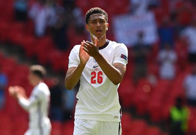 图片报：特狮和菲尔克鲁格冬窗可能转会以获得参加世界杯机会（图片报：特尔施特根与菲尔克鲁格考虑冬窗离队，争取世界杯入选机会）