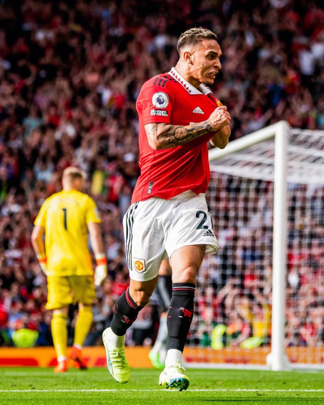 欧冠：拜仁客场3-2险胜萨格勒布迪纳摩（欧冠战报：拜仁客场3-2力克萨格勒布迪纳摩）