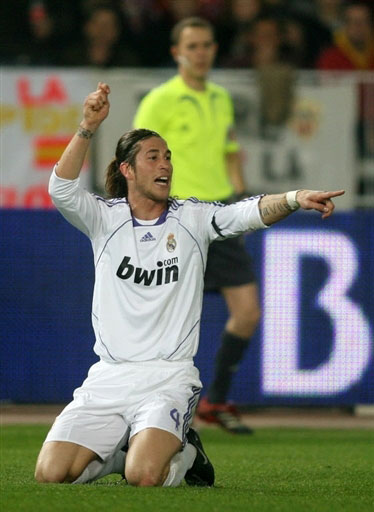 国乒混团世界杯8比1胜日本队实现三连冠（中国乒乓混团世界杯8-1力克日本，成就三连冠）