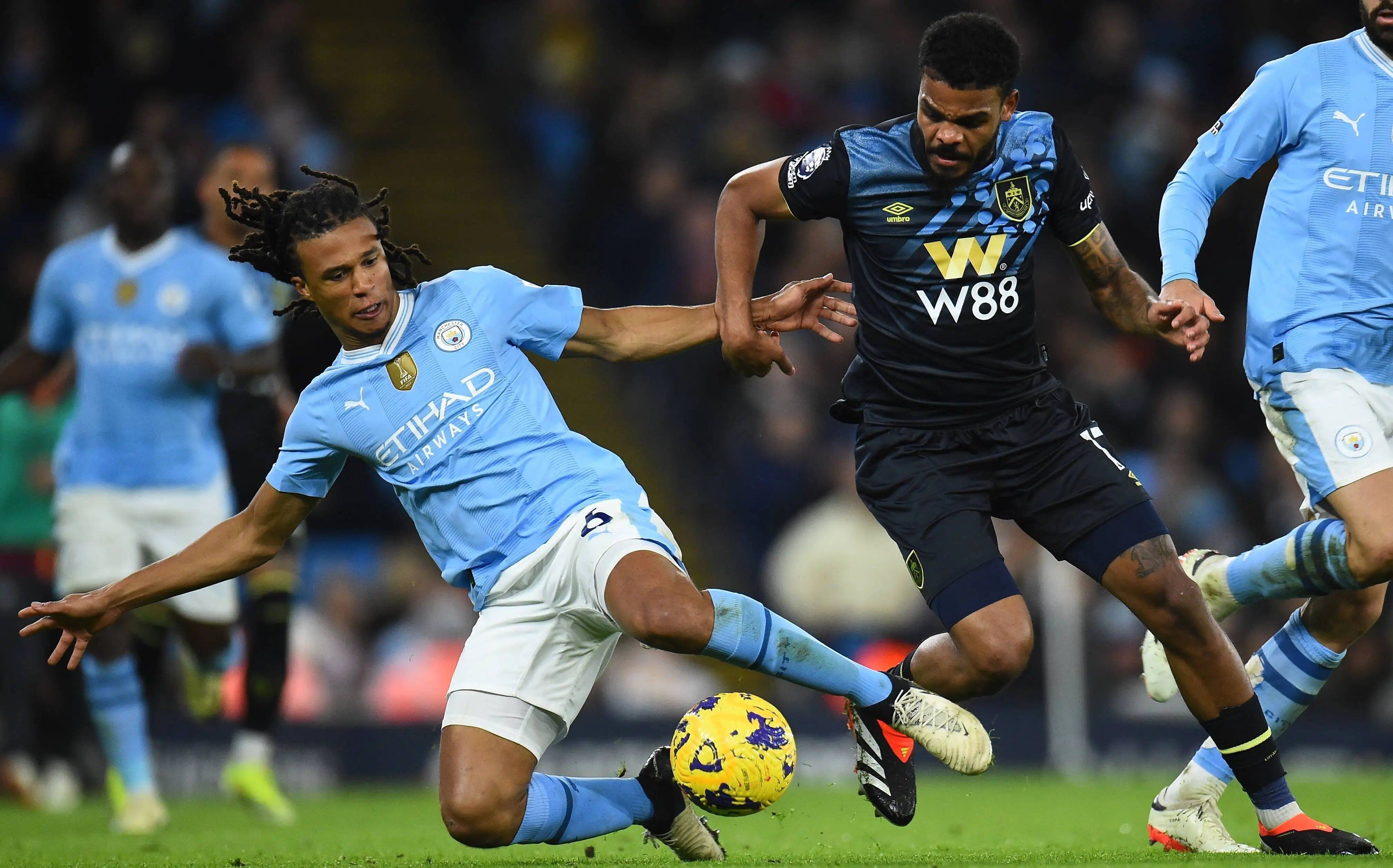 红魔若不重用，加布里埃尔恐被免费抢走。（红魔再不重用，加布里埃尔恐被自由转会挖走）